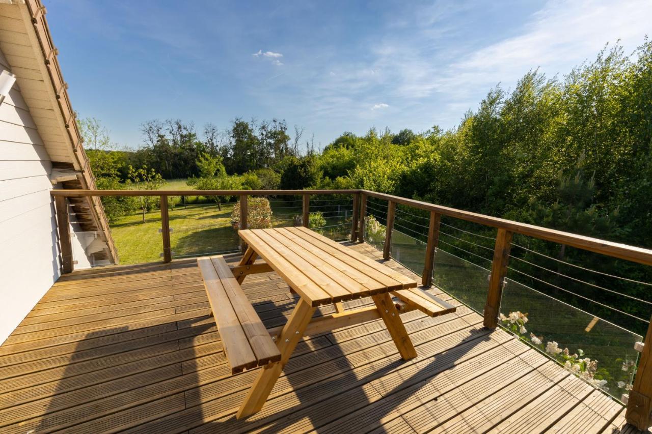 Appartement Des Grands Champs Avec Terrasse แซ็ง-เตญ็อง ภายนอก รูปภาพ
